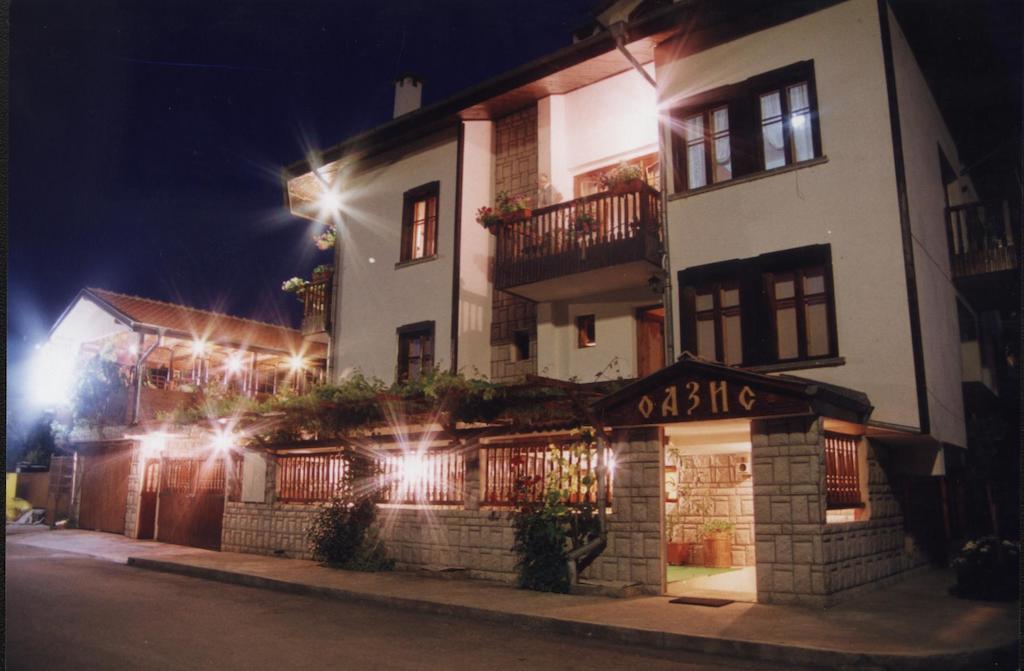 Oazis Family Hotel Lovech Esterno foto